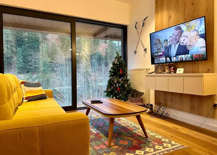 Charmy Mountain Suite In Hotel Phoenix