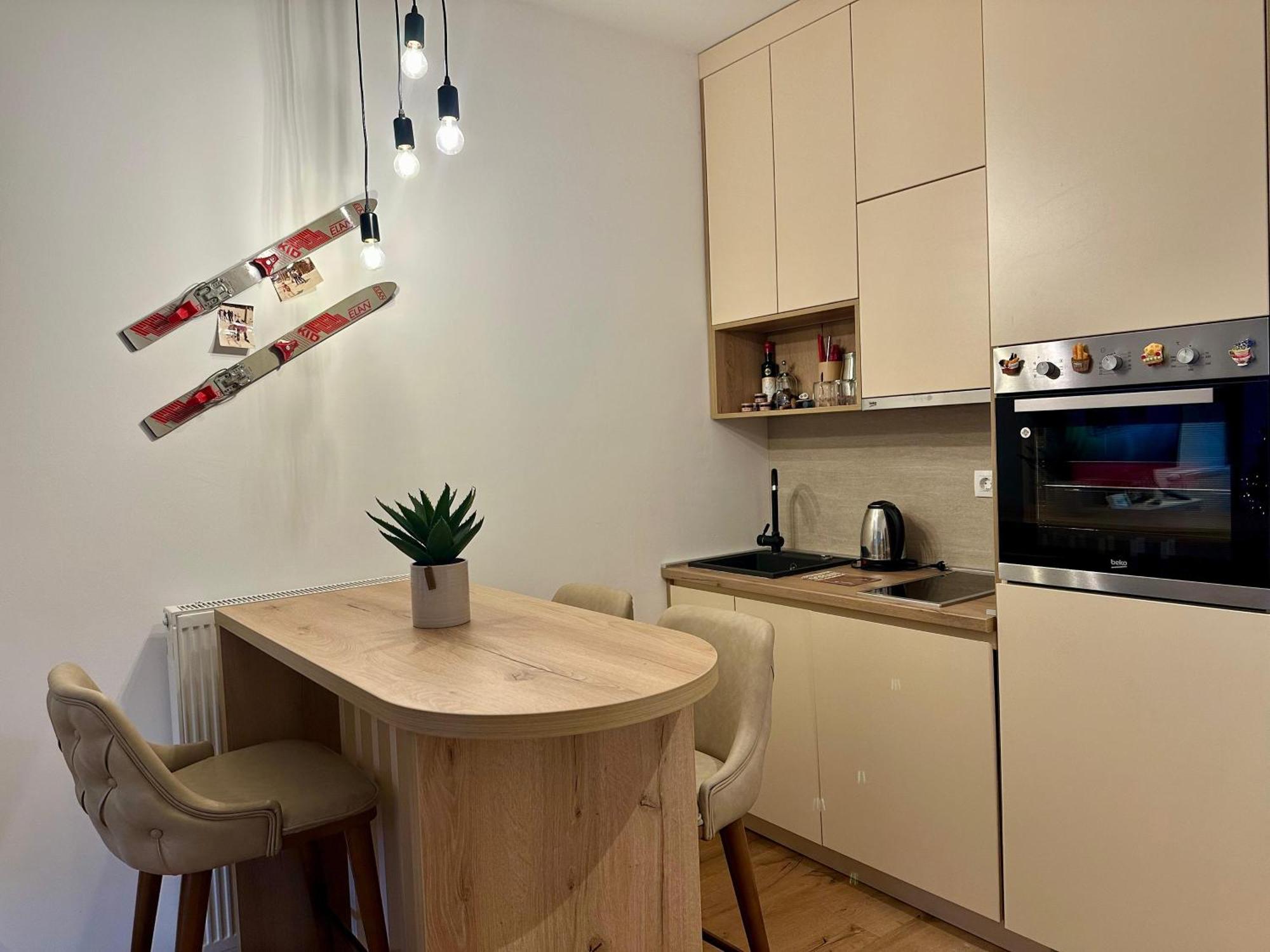 Apartment Charmy Mountain In Phoenix Sarajevo